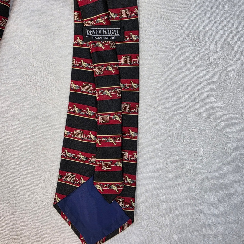 RENE CHAGAL Italian Design Mens Silk‎ Necktie Duck Pattern Red Black Vintage